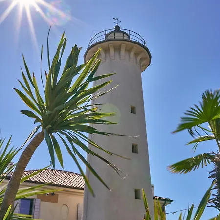 Seafront Building In A Great Location - Beahost Bibione