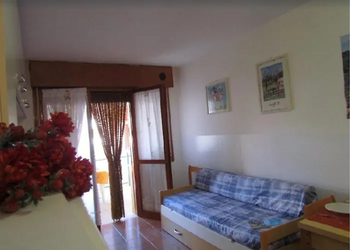 Appartamento In A Seafront Building-beahost *